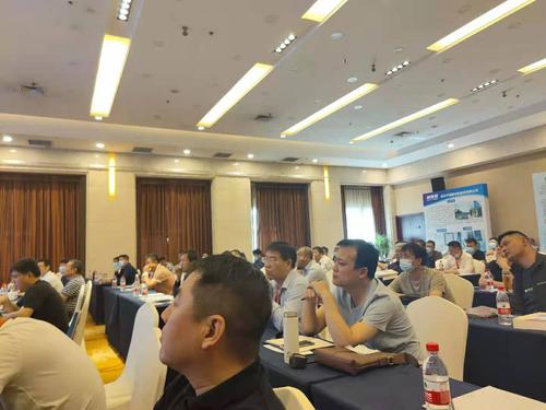 2021年全國(guó)電解鋁節(jié)能減排暨鋁用炭素新產(chǎn)品新技術(shù)交流會(huì)在聊城召開(kāi)